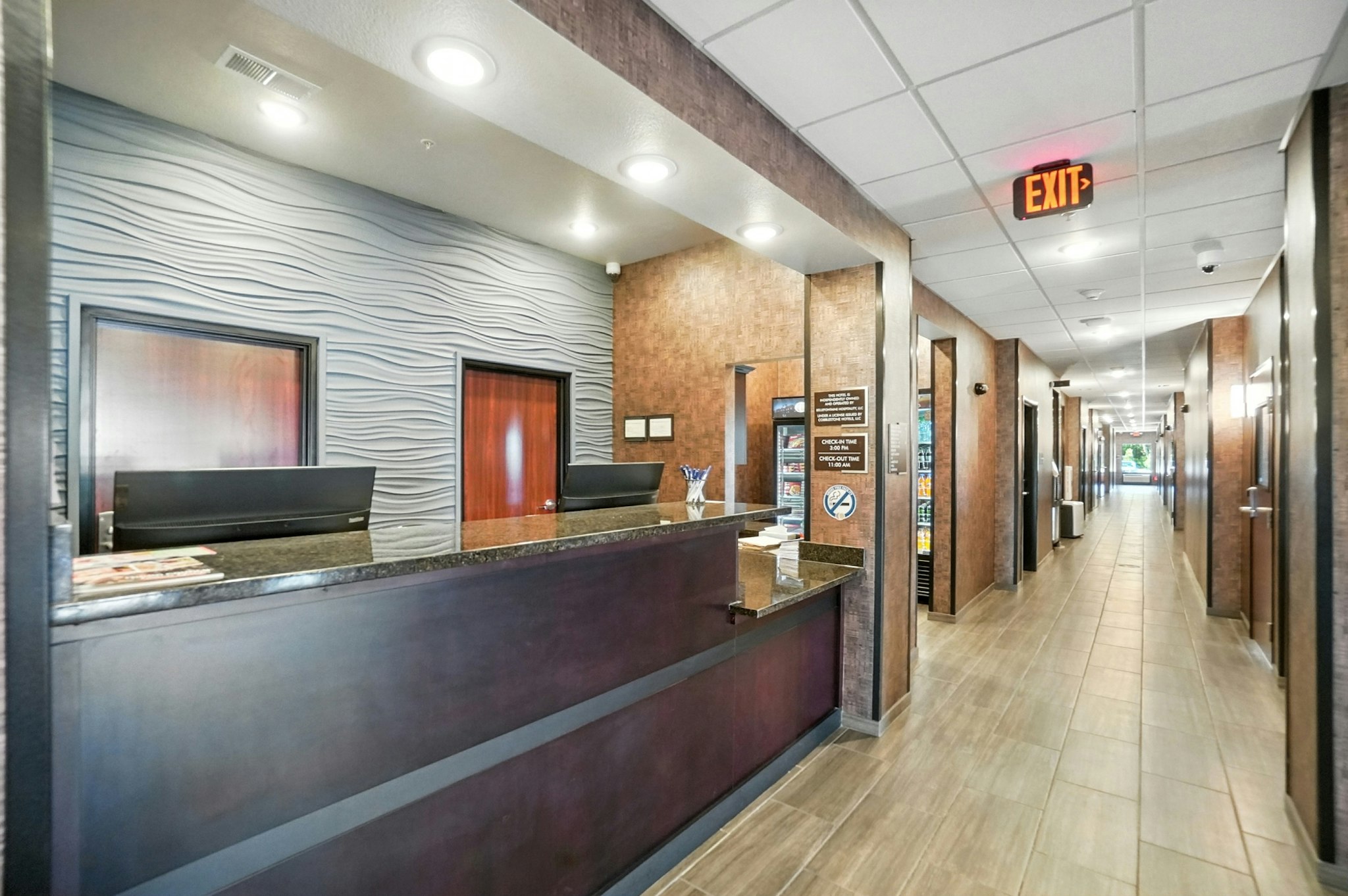 Cobblestone Hotel & Suites-Bellefontaine 5/50