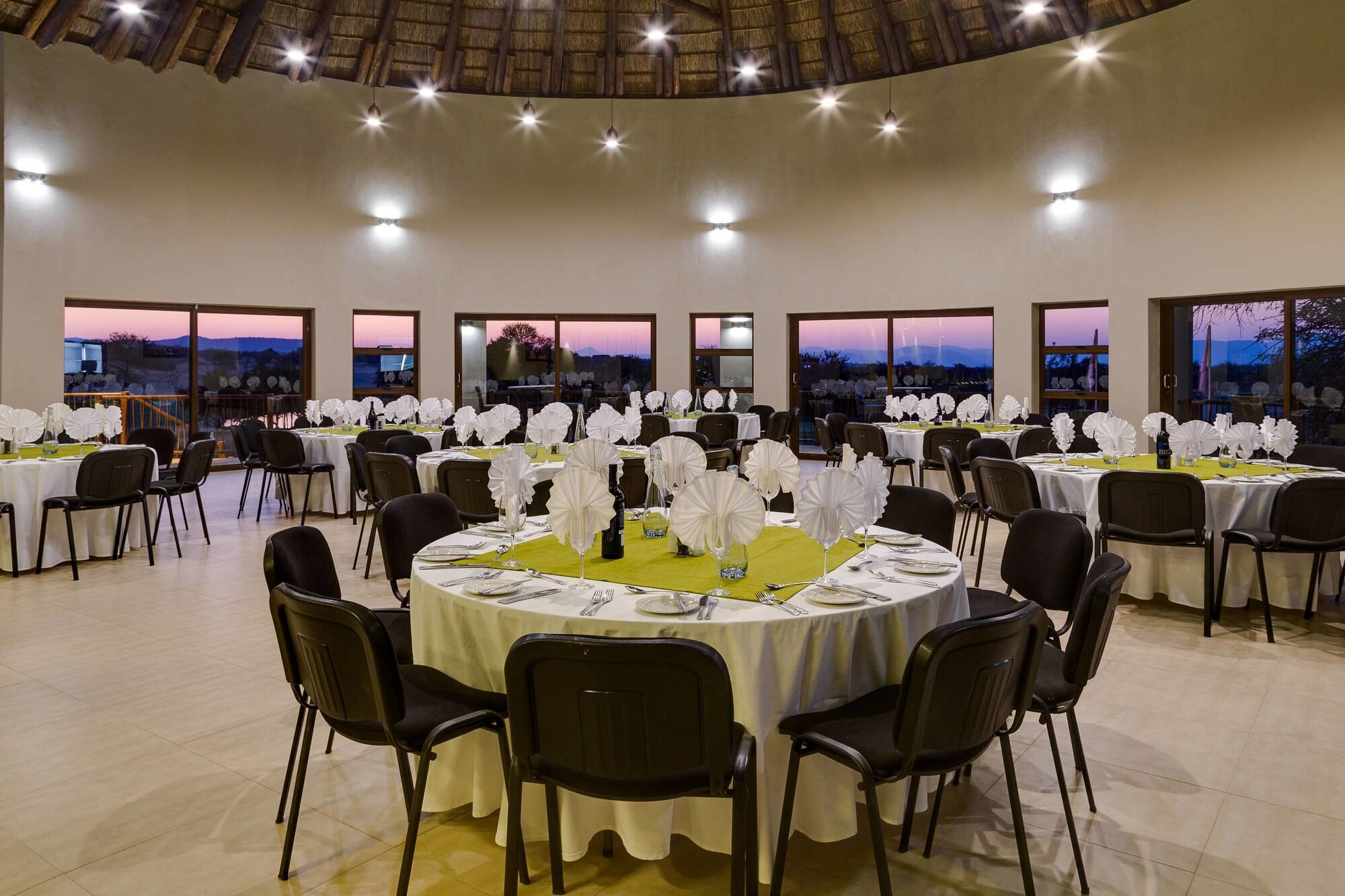 PROTEA ZEBULA LODGE 28/50