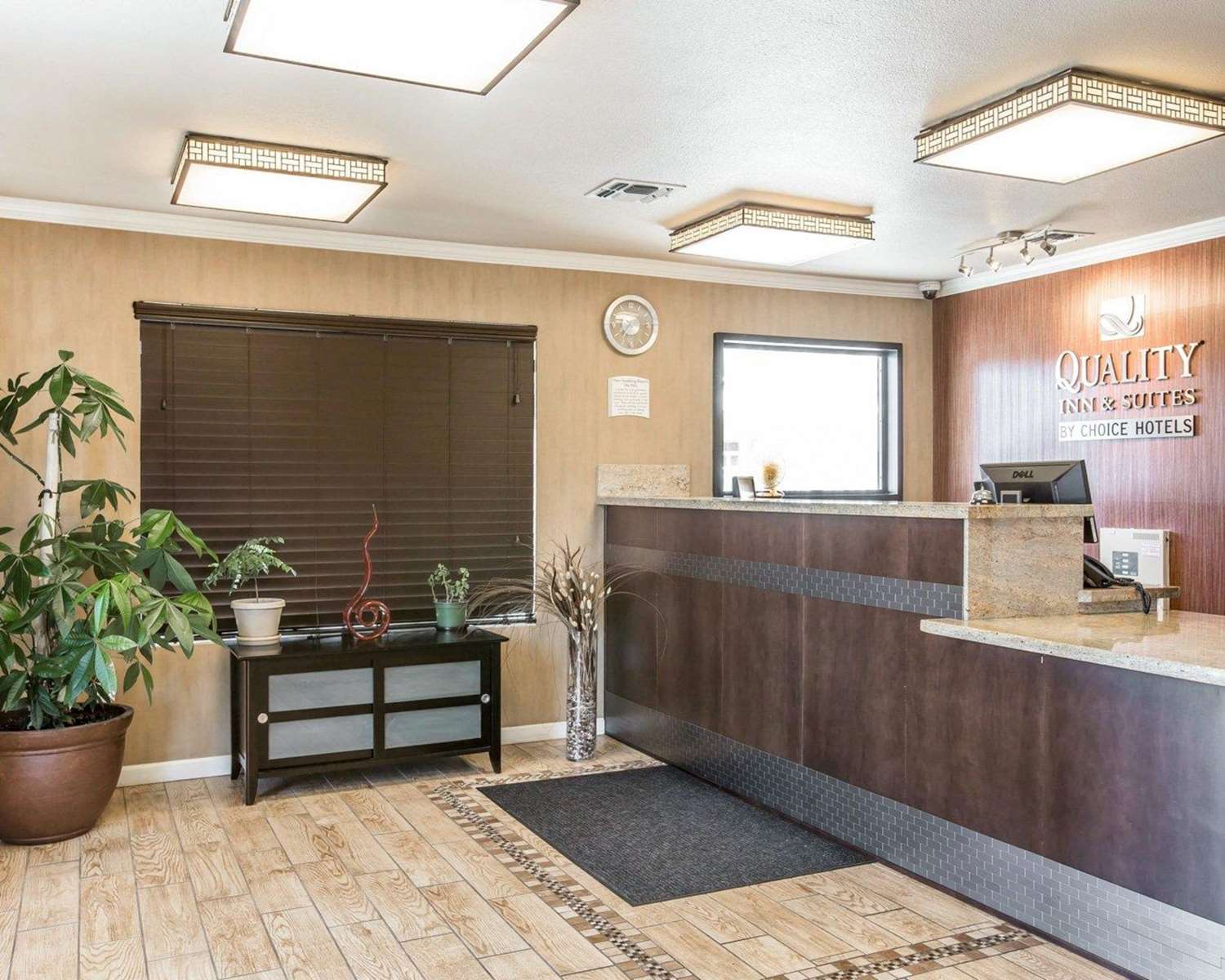 Quality Inn Suites Woodland Sacramento Airport 7/26