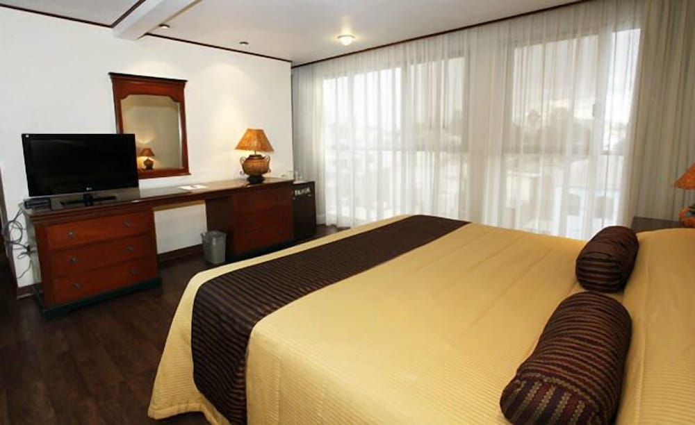 Suites Colibrí 20/23