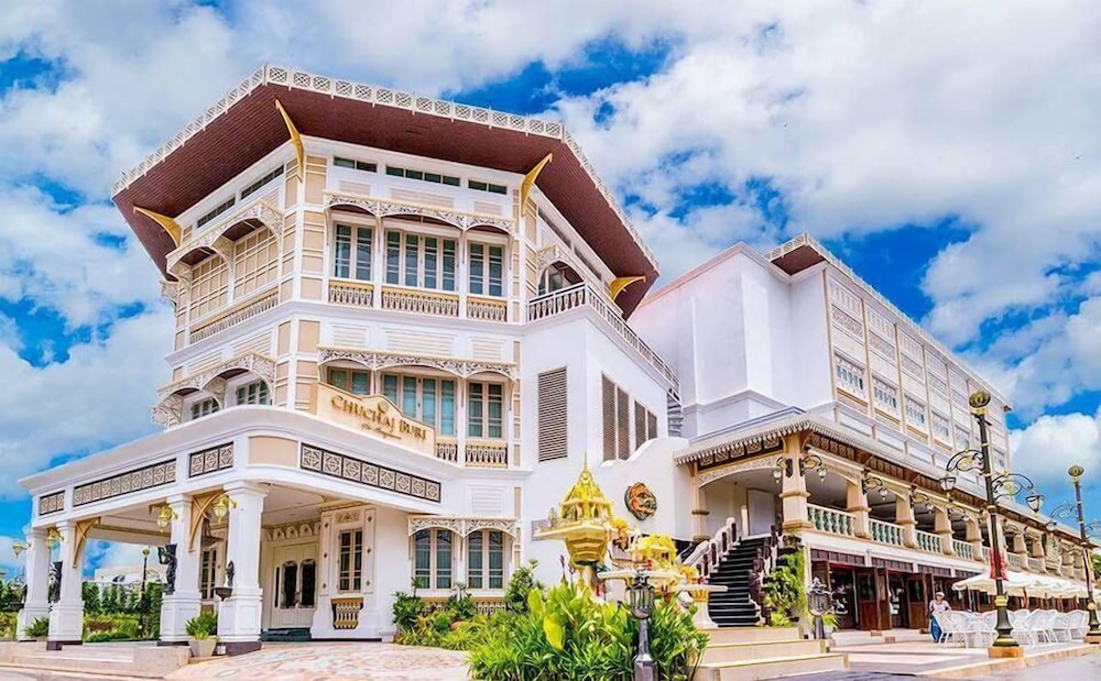 Chuchai Buri Sri Amphawa 4/50