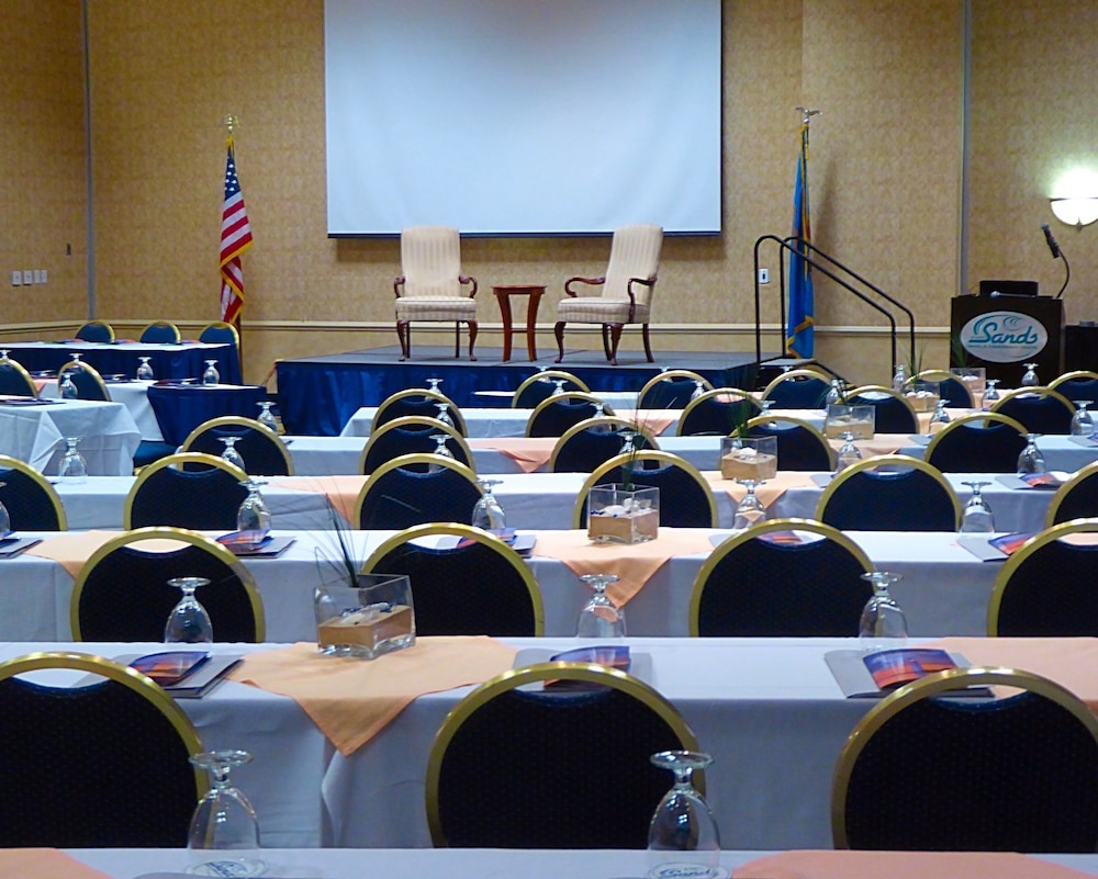 Atlantic Sands Hotel Conference Center 52/66