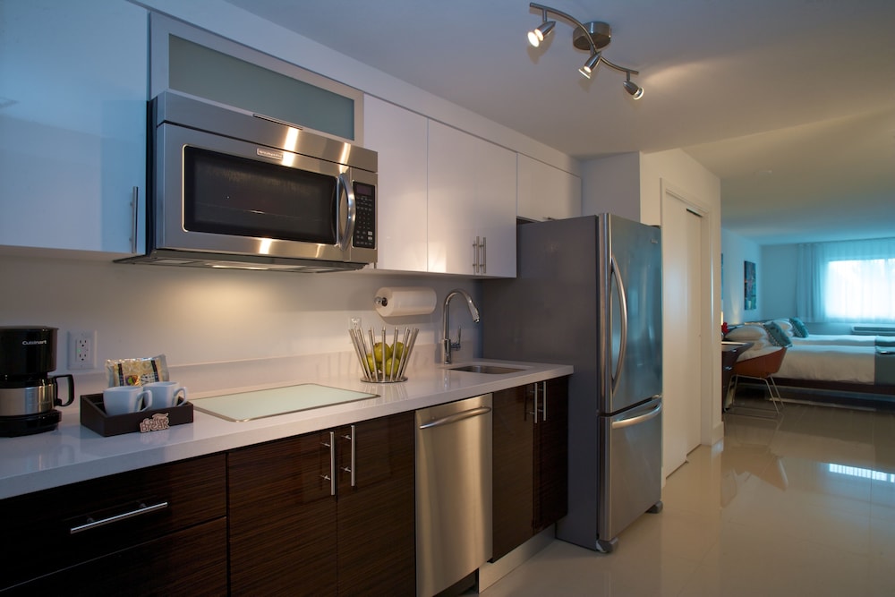 Beach Haus Bal Harbour 59/76