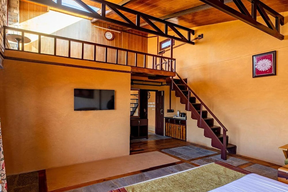 BluSalzz Homes - The Himalayan Bungalow, Almora - Uttarakhand by ZUZU 37/49