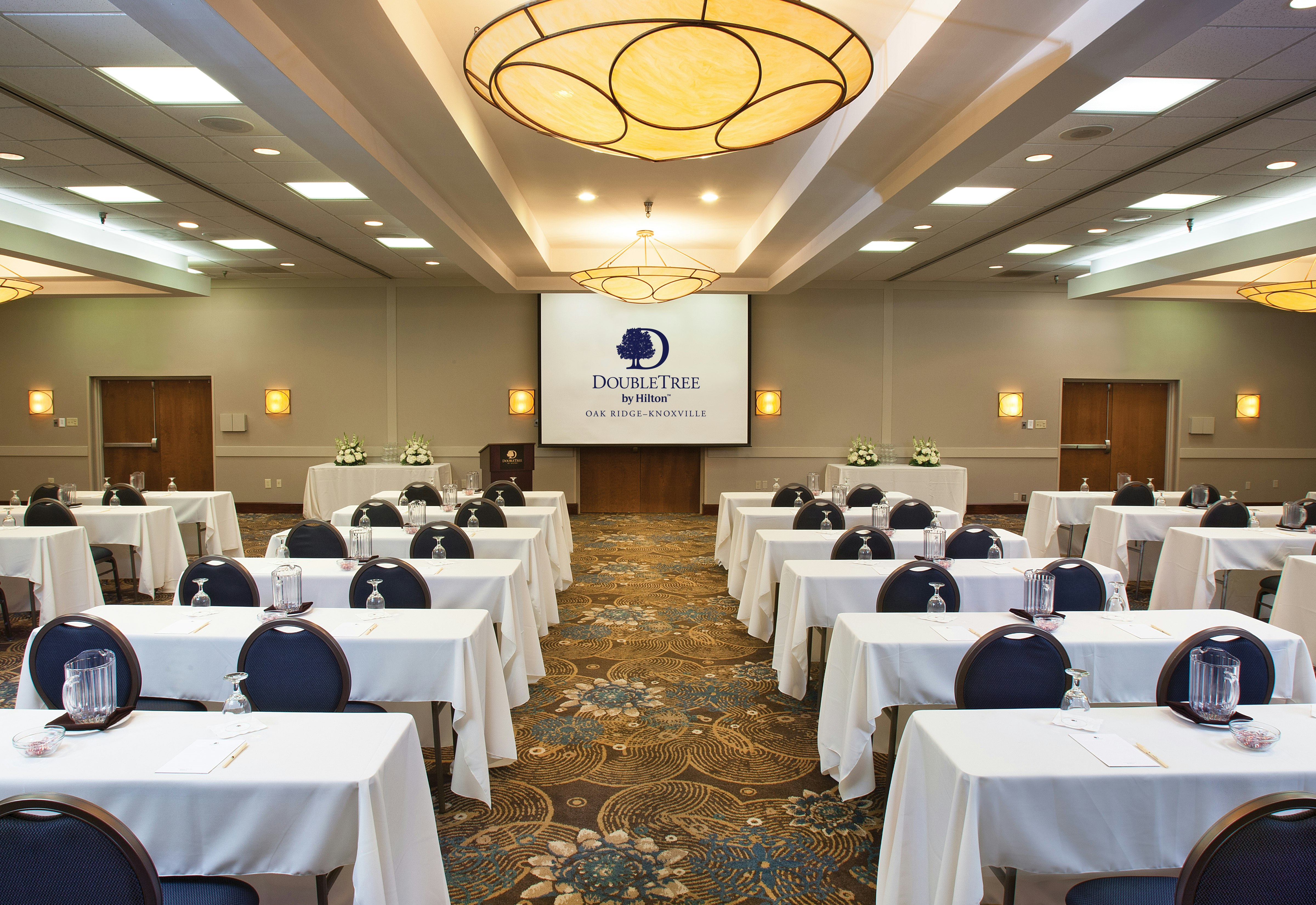 Doubletree By Hilton Hotel Oak Ridge Knoxville 55/65
