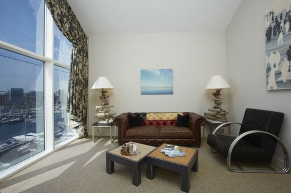 Salthouse Harbour Hotel 37/48