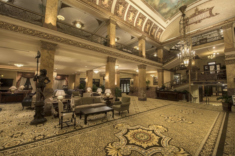 The Pfister Hotel 56/70