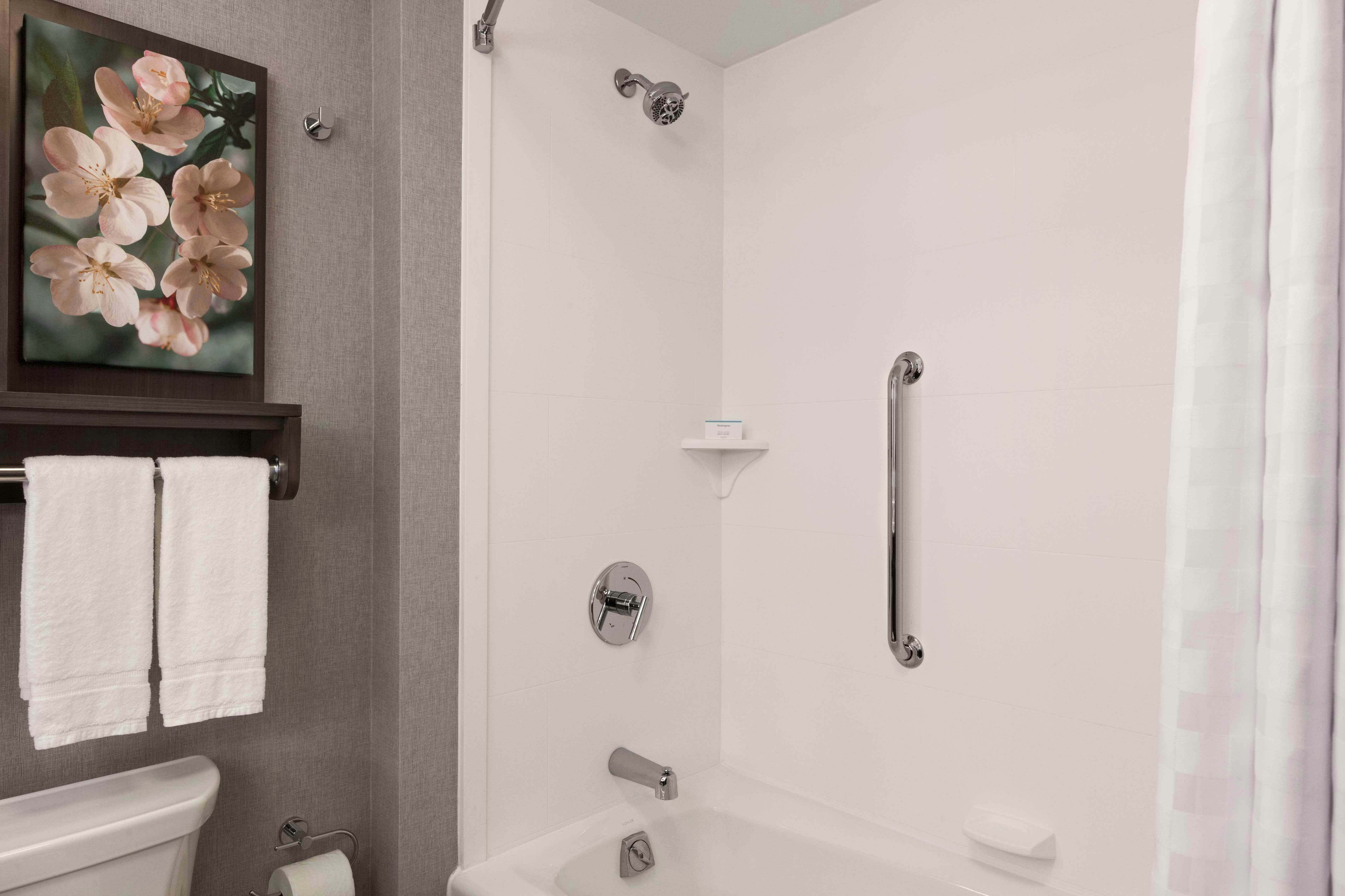 Homewood Suites by Hilton Washington DC Convention Center 46/47