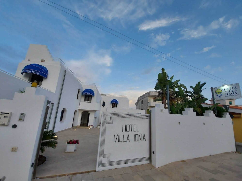 Hotel Villa Ionia 3/50