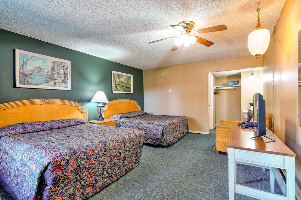 Lake Tahoe Ambassador Lodge 30/57