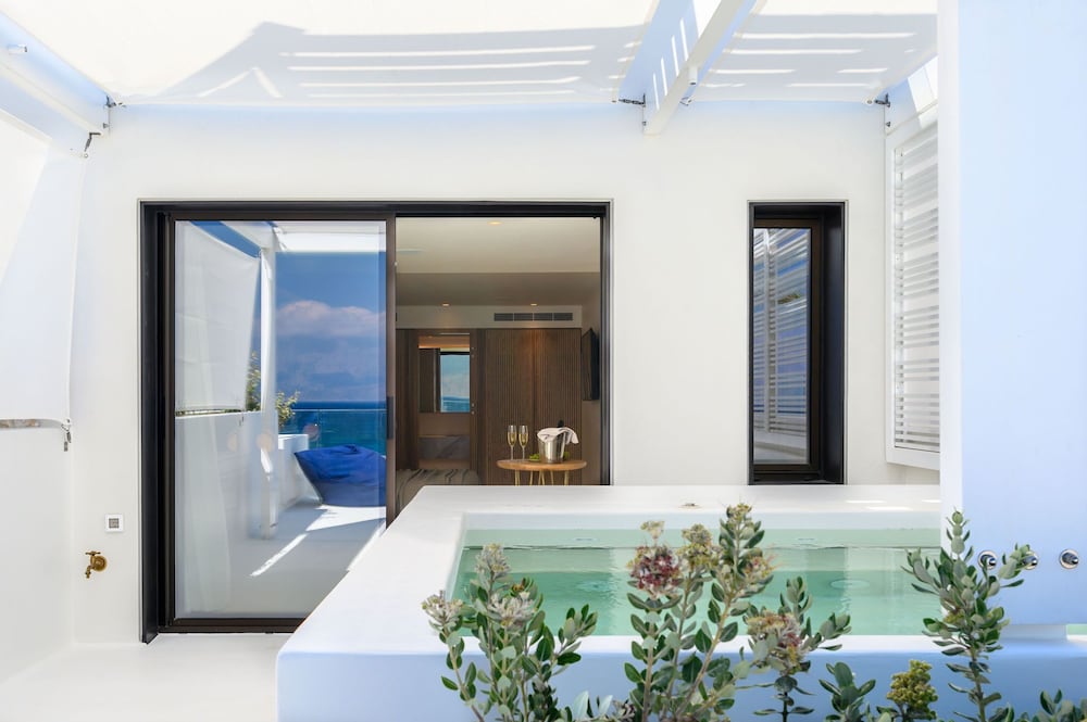 The Island Concept 28/51