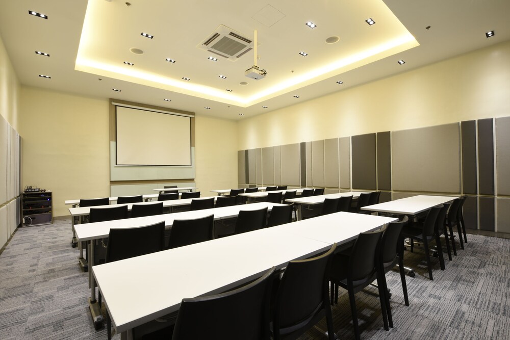 Hop Inn Hotel Tomas Morato Quezon City 33/41