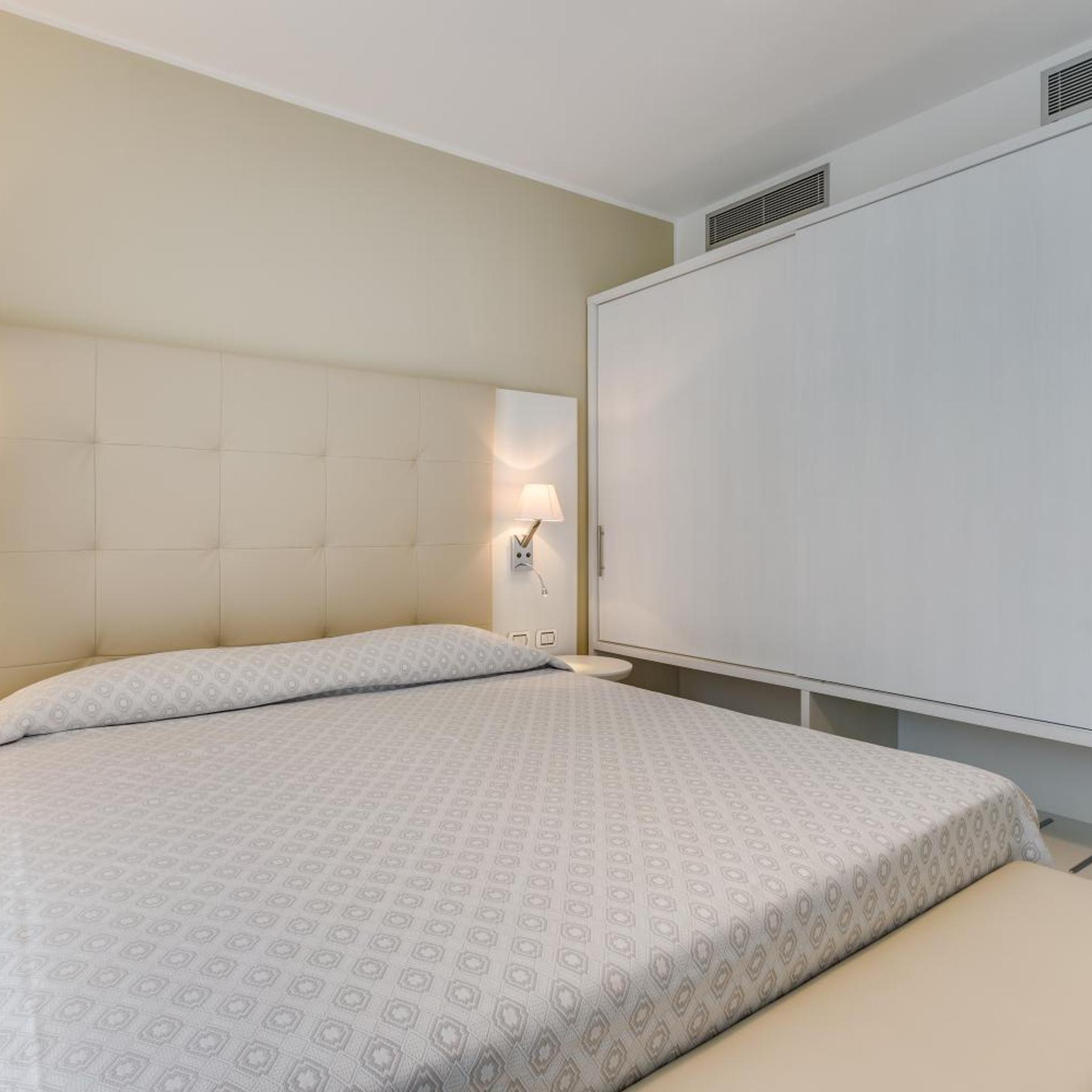 Family Suite, Balcony, AMBASSADOR 6/10