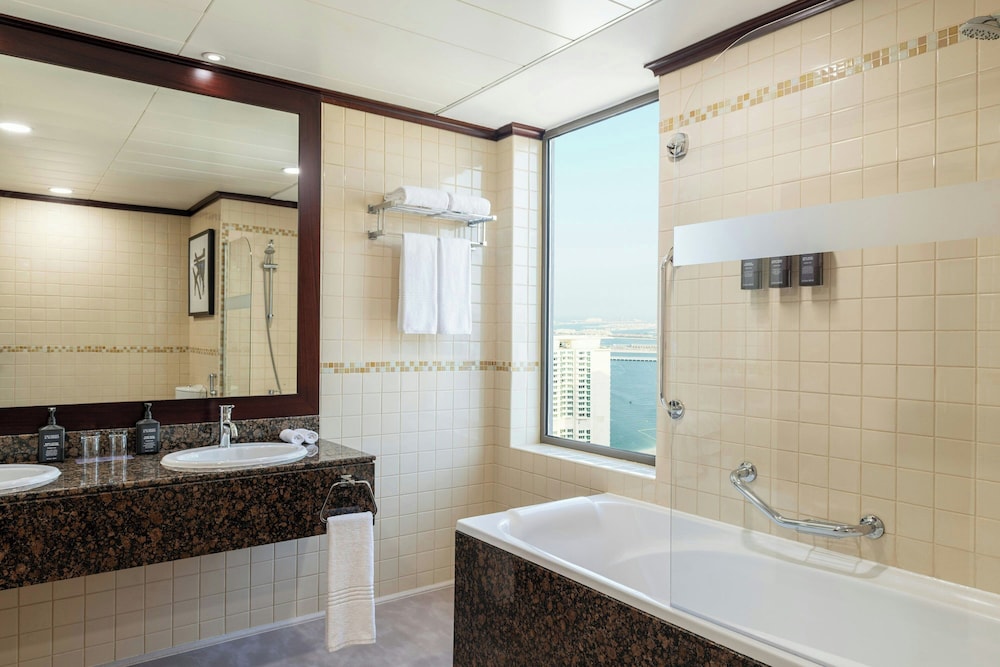 Sheraton The Walk, Dubai 47/48