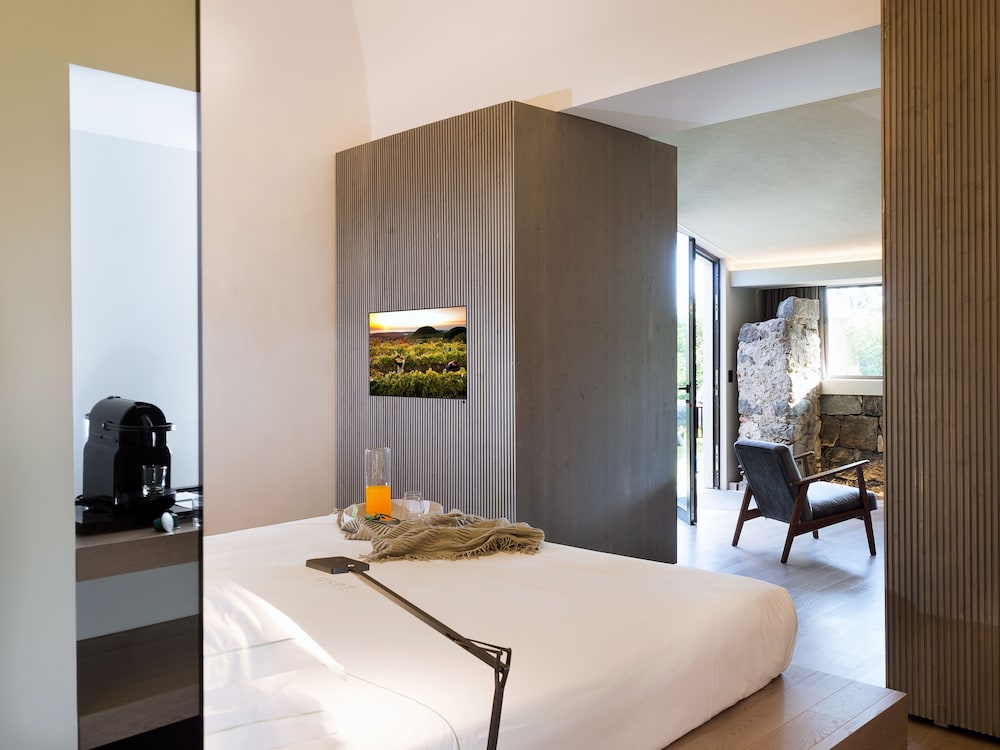 Zash Country Boutique Hotel 22/69