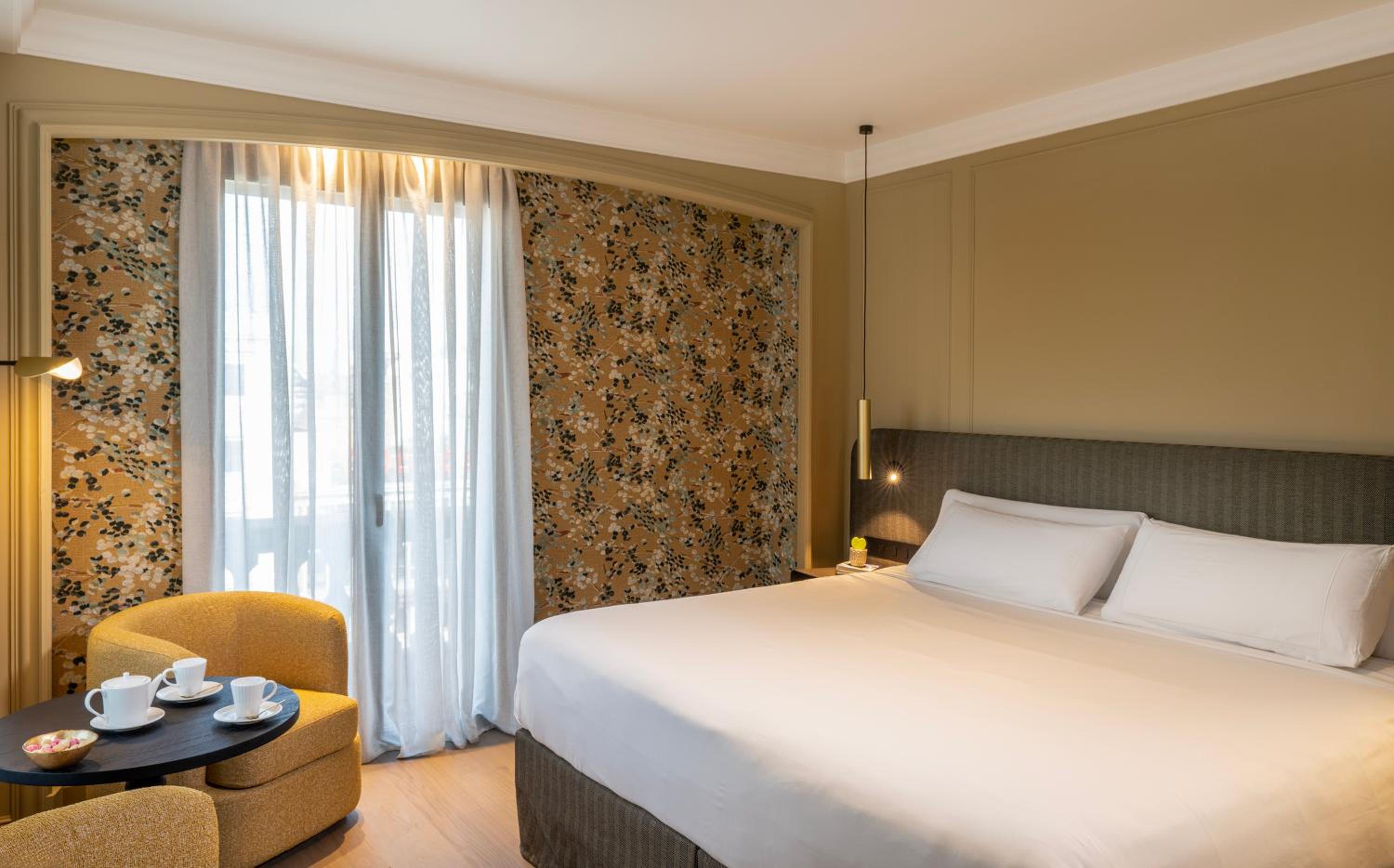Avenida, King Bed, Terrace