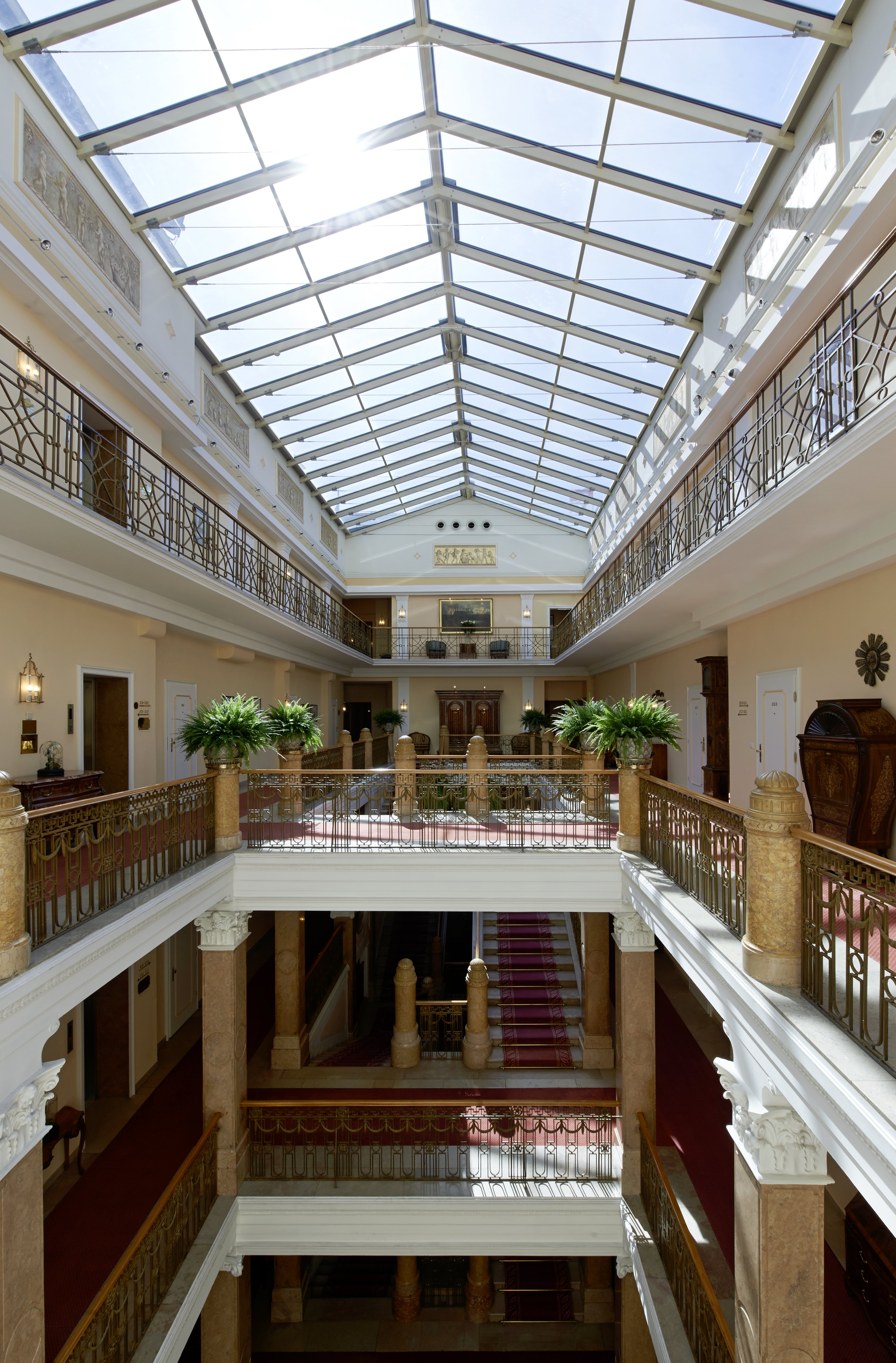 Hotel Sacher Salzburg 12/84