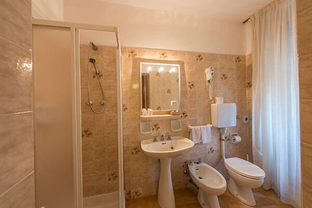 Hotel Antica Rosa 40/41