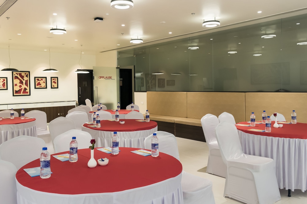 7 Apple Hotels Aurangabad 38/43