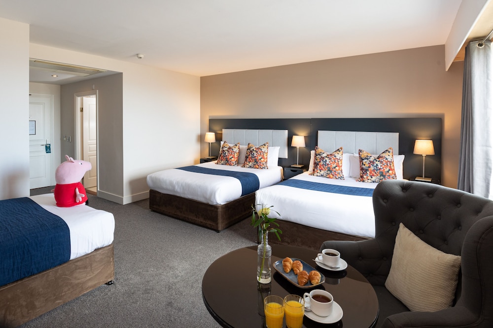 Ocean Sands Hotel 11/40