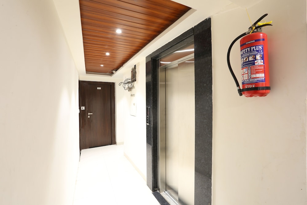 Kamran Residency 37/50