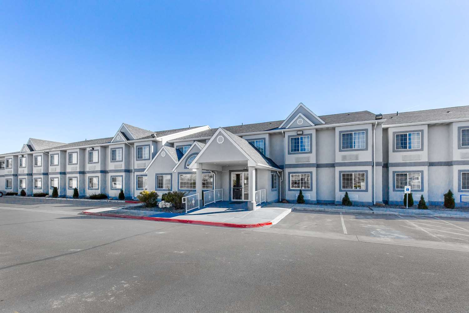 Quality Inn and Suites Elko 34/36