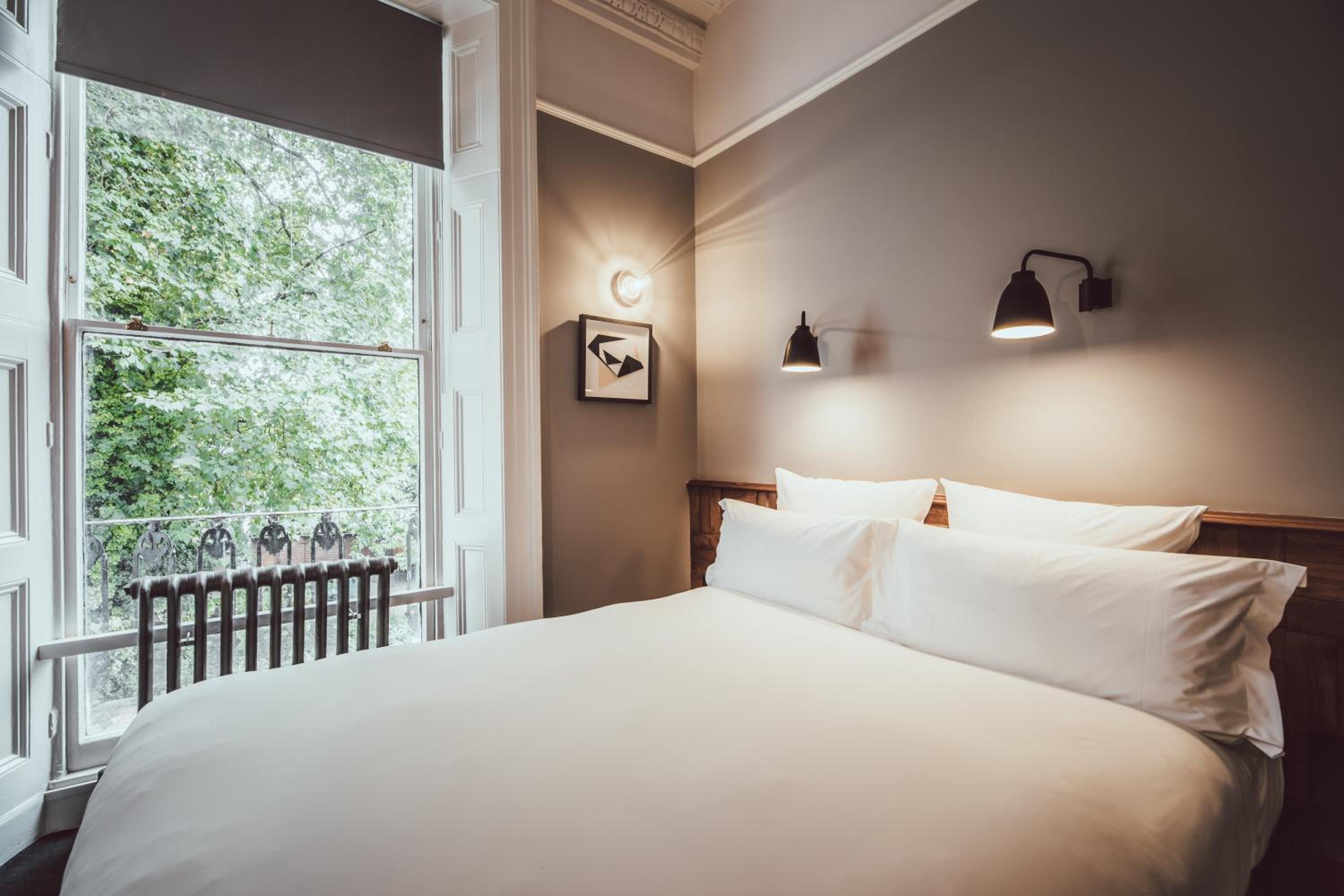 Medium, Double Bed
