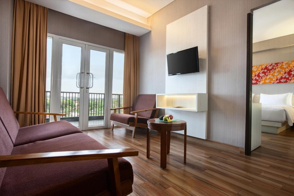 Hotel Santika Banyuwangi 33/50