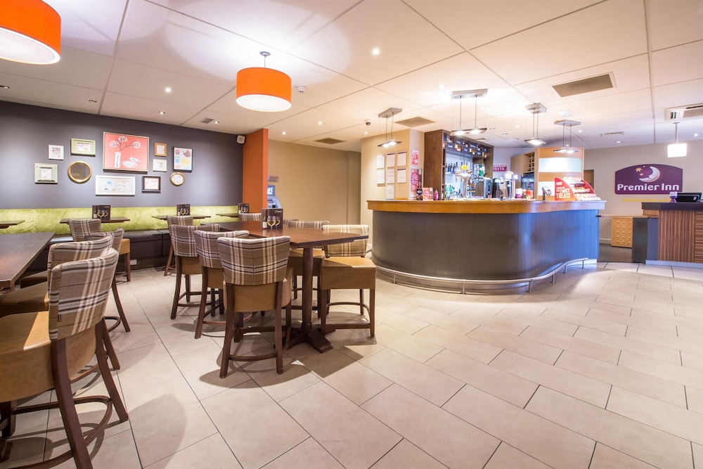 Premier Inn Portsmouth Port Solent 58/69