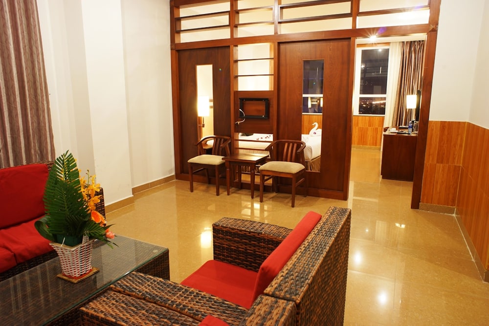 Vian Hotel 49/67