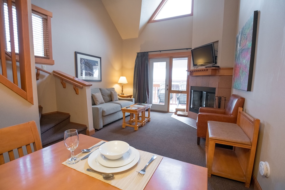 Hidden Ridge Resort 59/73