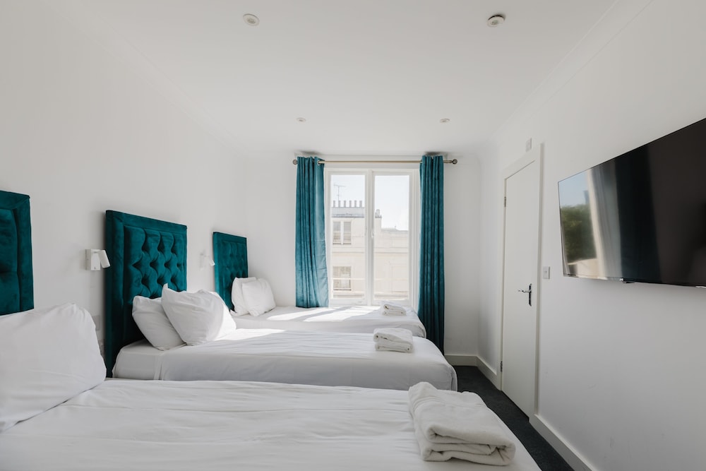 Leisure Inn Hotel 26/56