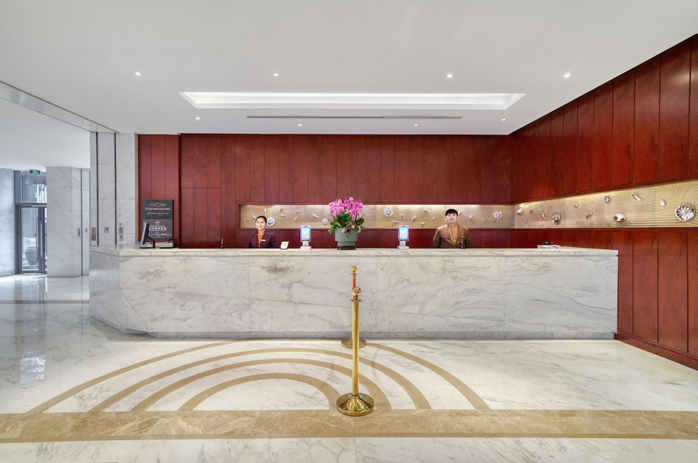 Wanghu Hotel 6/48