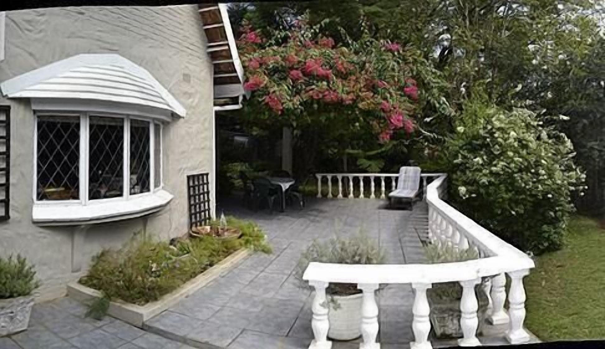 A Garden Suite 31/37