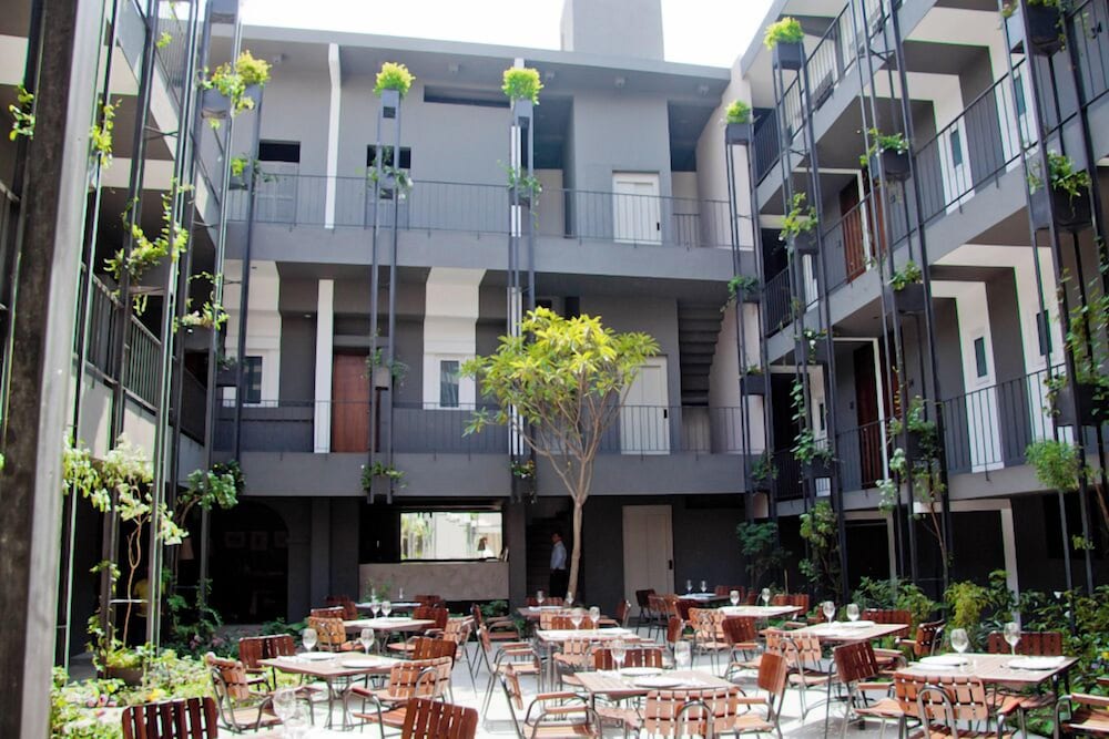 FLOR DE MAYO HOTEL AND RESTAURANT 4/47
