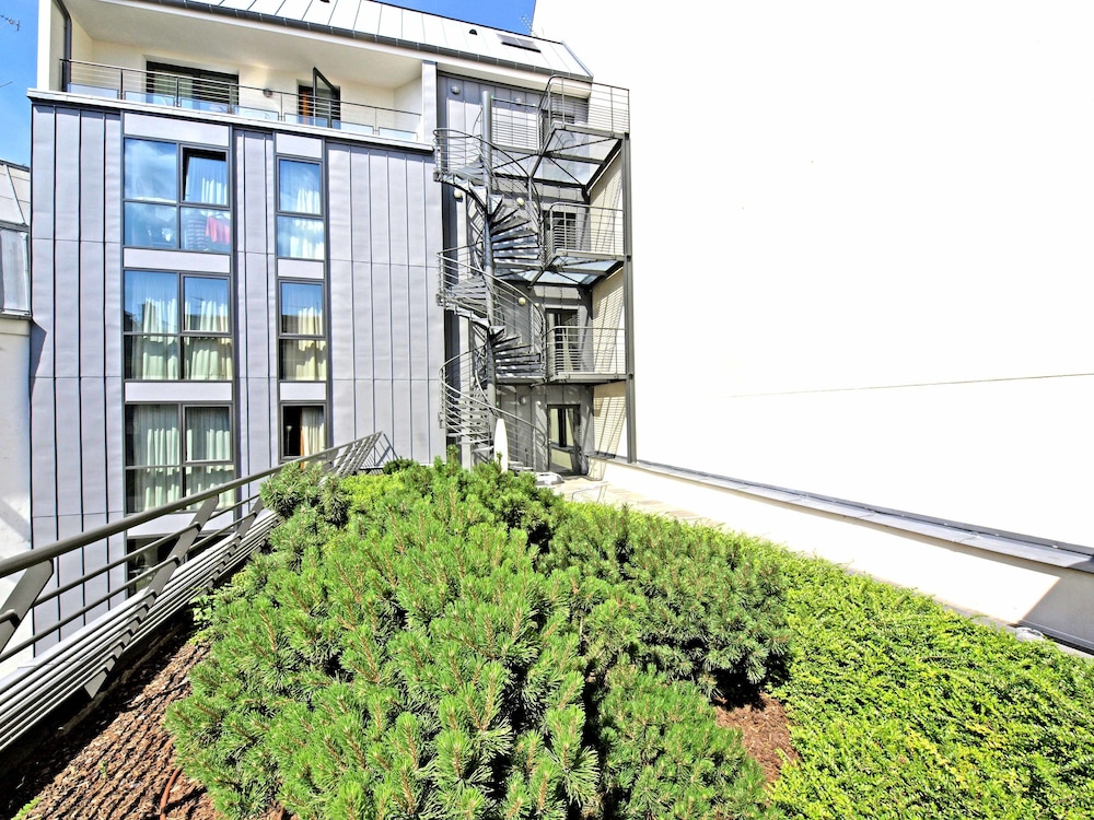 Hotel Hor Europe 44/51