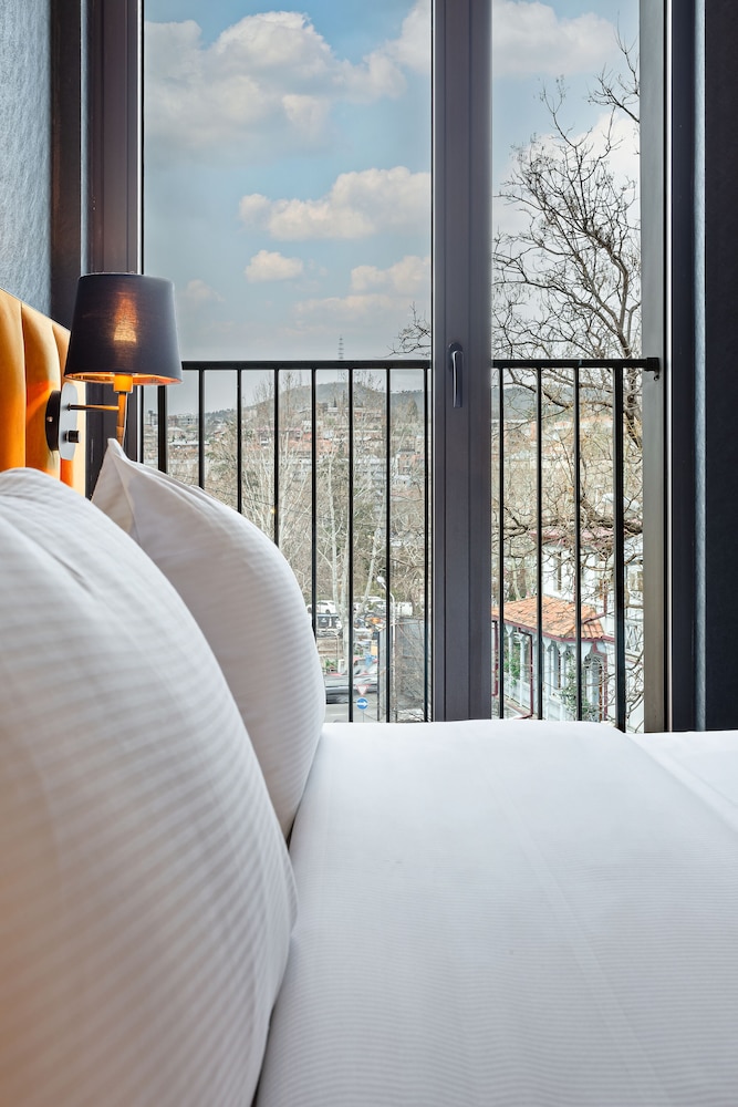 Taberne Boutique Hotel 38/65