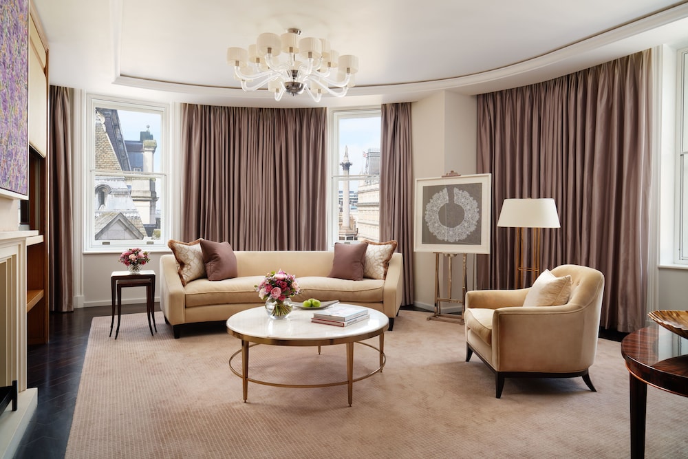 Corinthia Hotel London 52/81