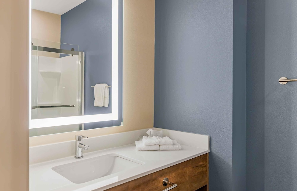 Extended Stay America Premier Suites- Jacksonville - Airport 36/40