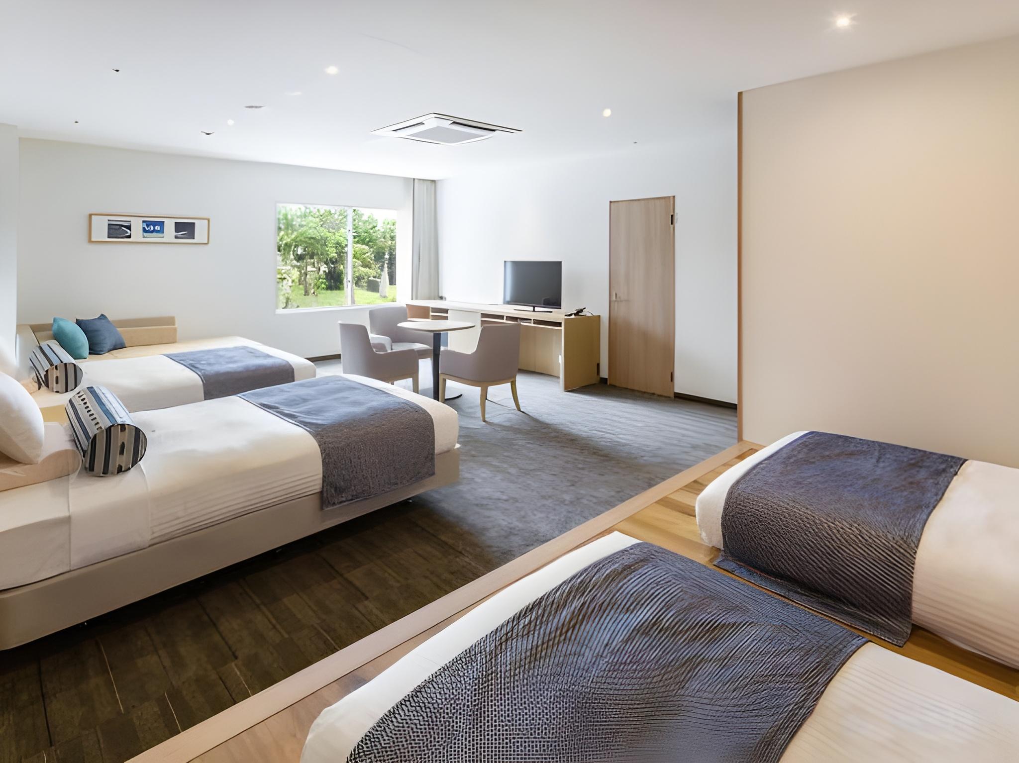 Deluxe 4 Bed (Non-smoking)