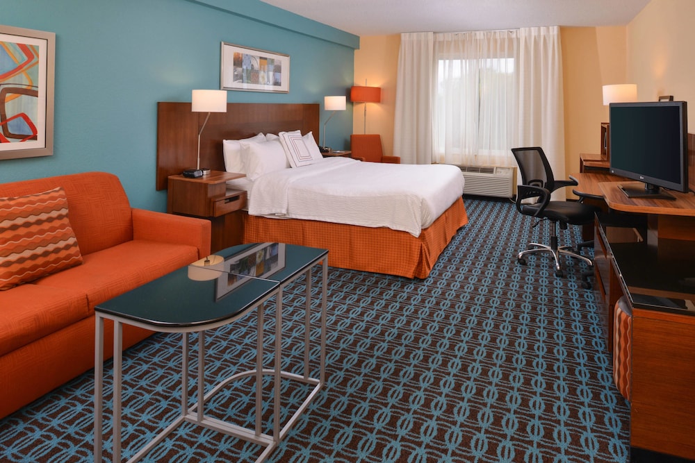 Baymont by Wyndham St. Charles 6/20