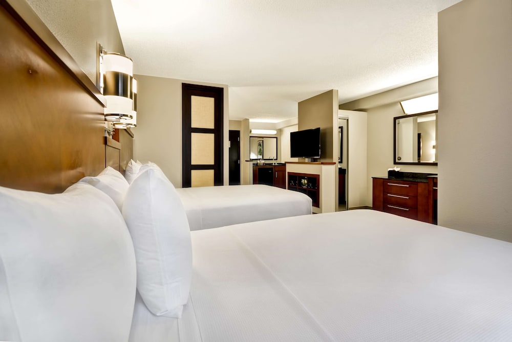 Hyatt Place Columbus/Worthington 6/40