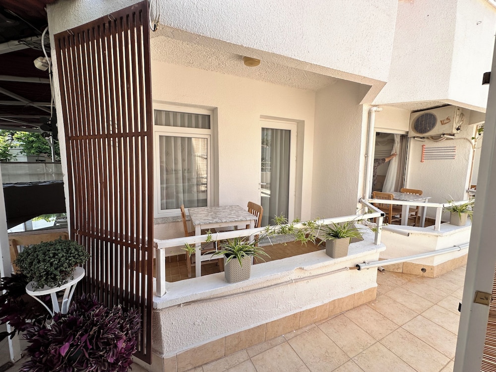 Mimosa Pension 4/45