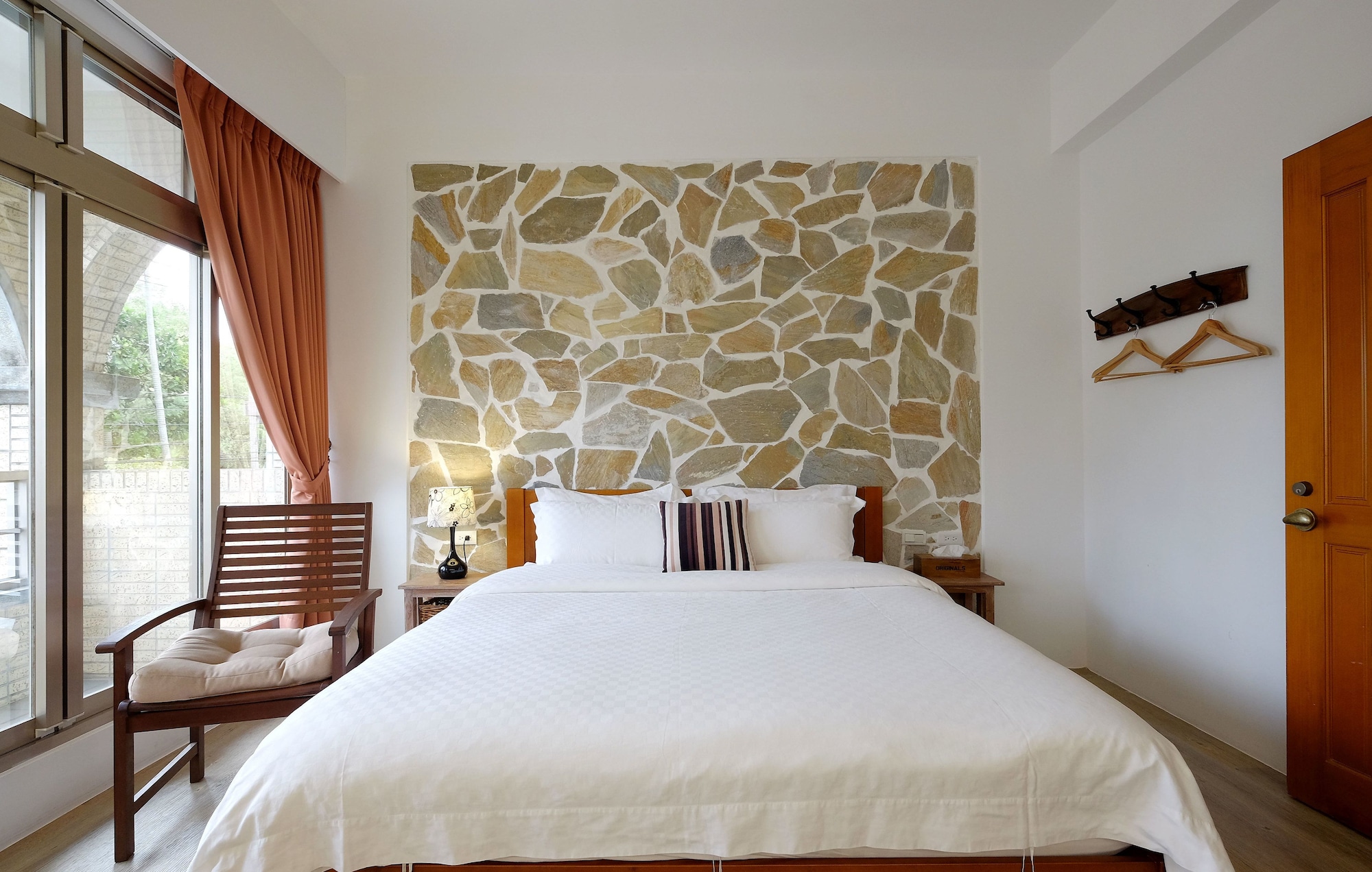 2 BEDROOMS, DELUXE, DOUBLE BED