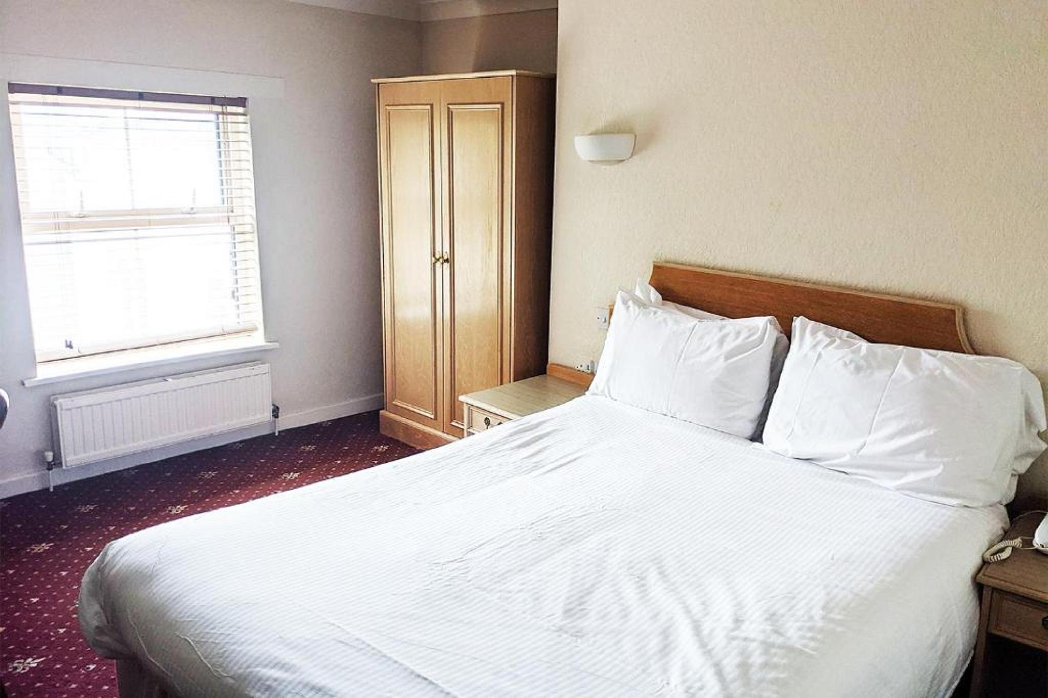 Economy, Double Bed