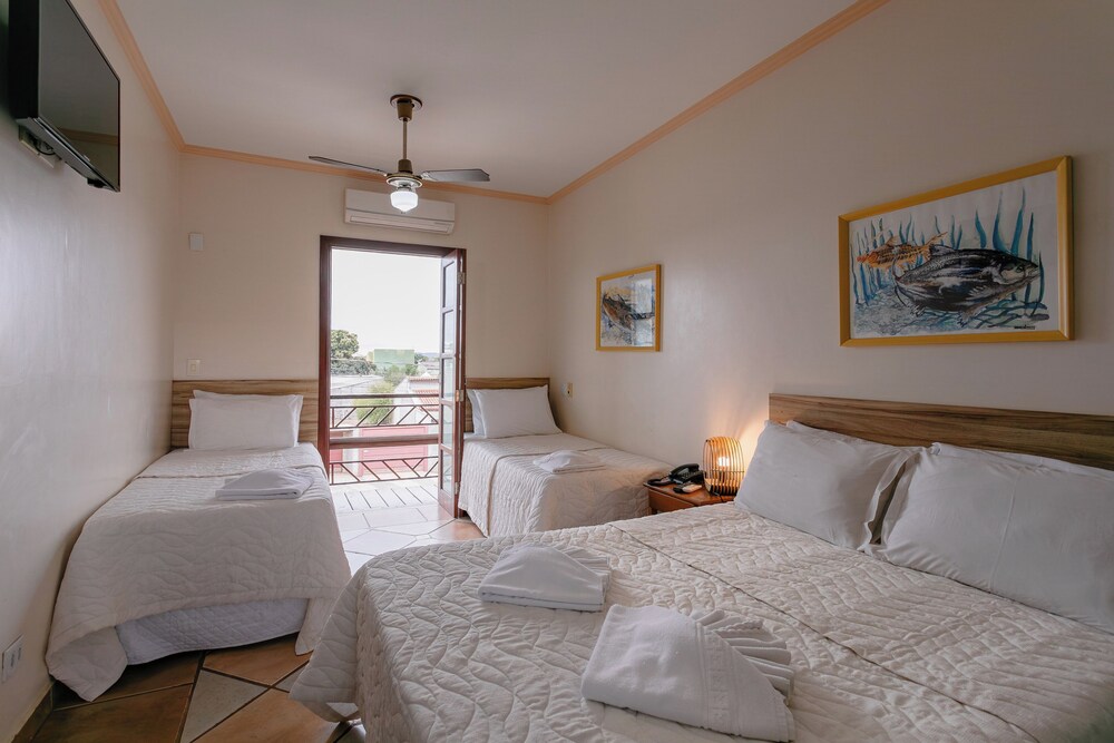 Hotel Pira Miuna 29/74