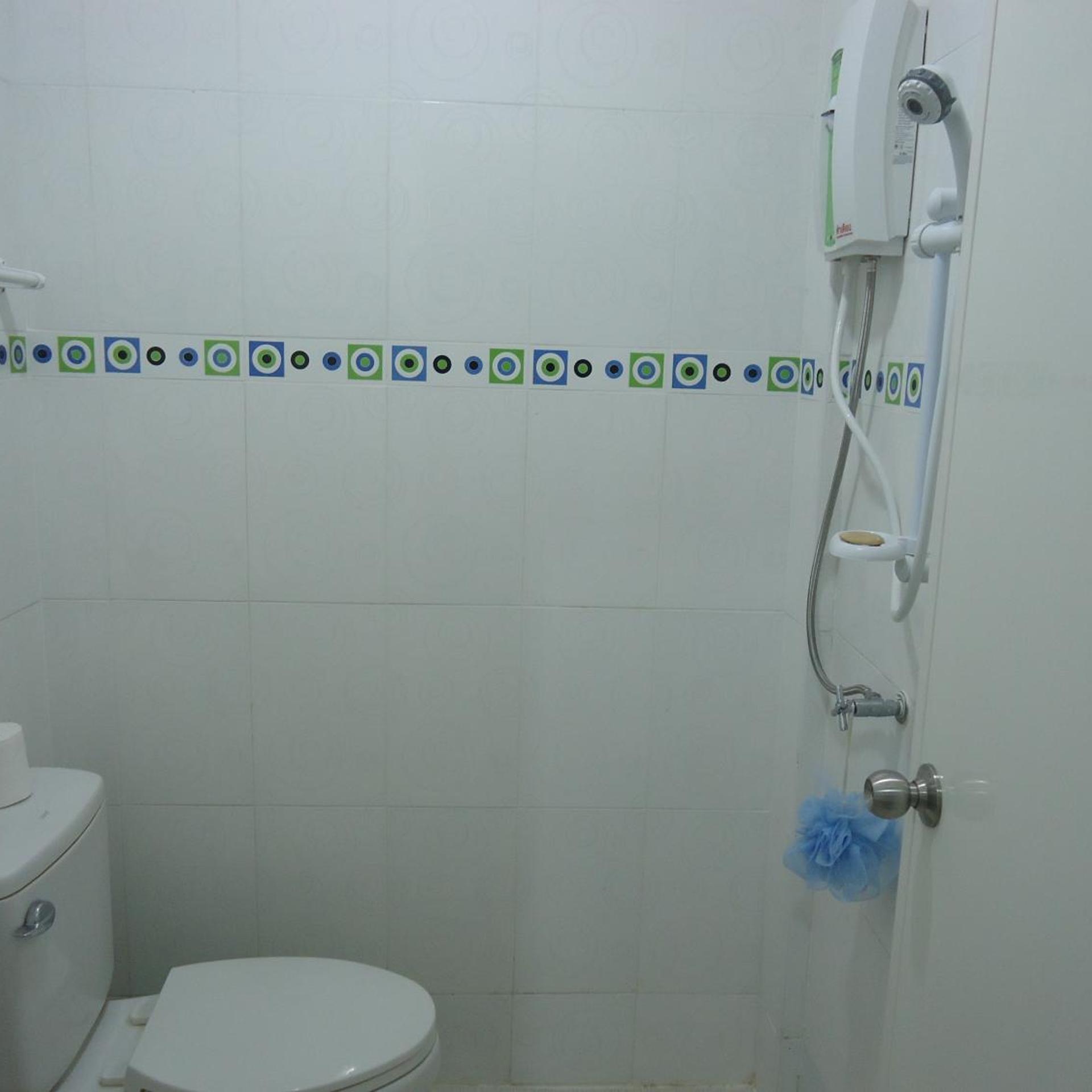Sorn Waree Apartment 68/69
