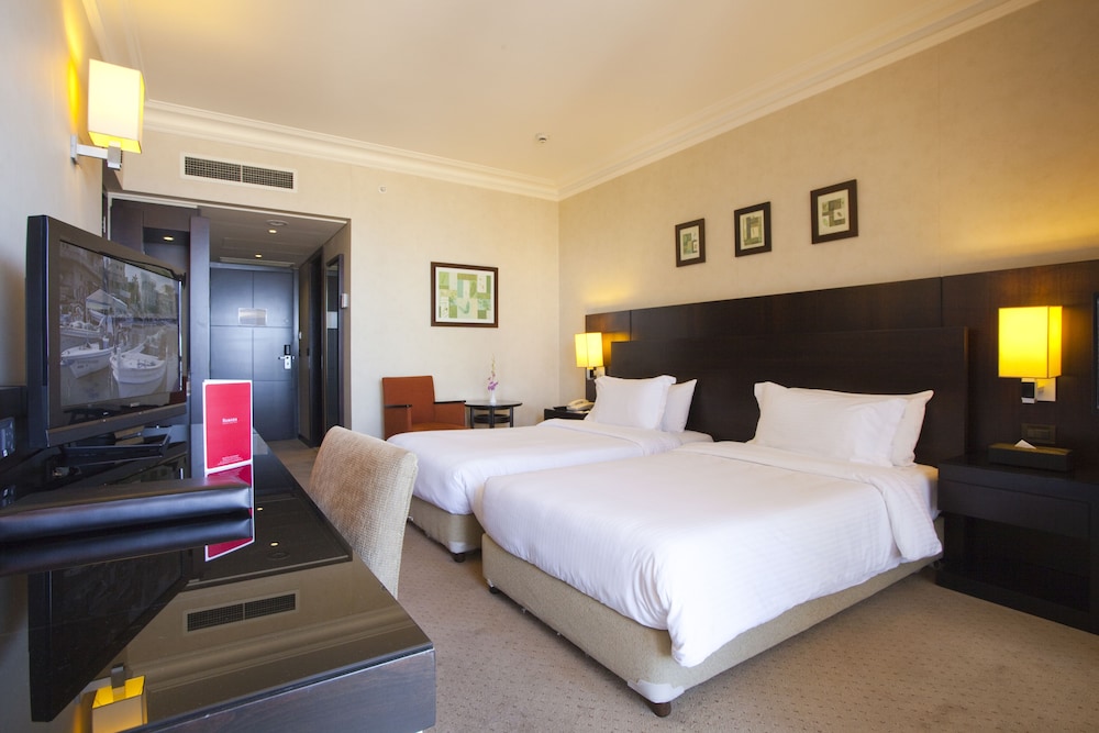 Ramada Plaza by Wyndham Beirut Raouche 5/34