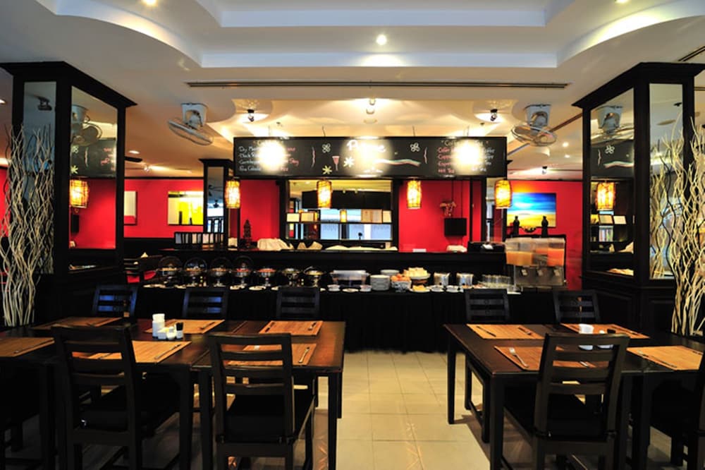 Thipurai City Hotel 66/79