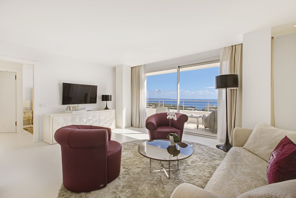 Portals Hills Boutique Hotel 45/65